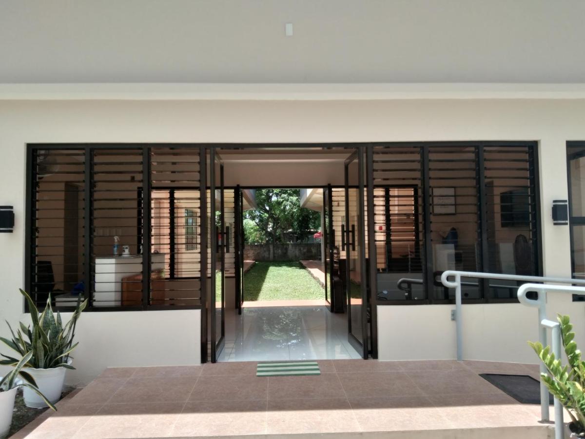 Claytown Pension House Dumaguete City Ngoại thất bức ảnh