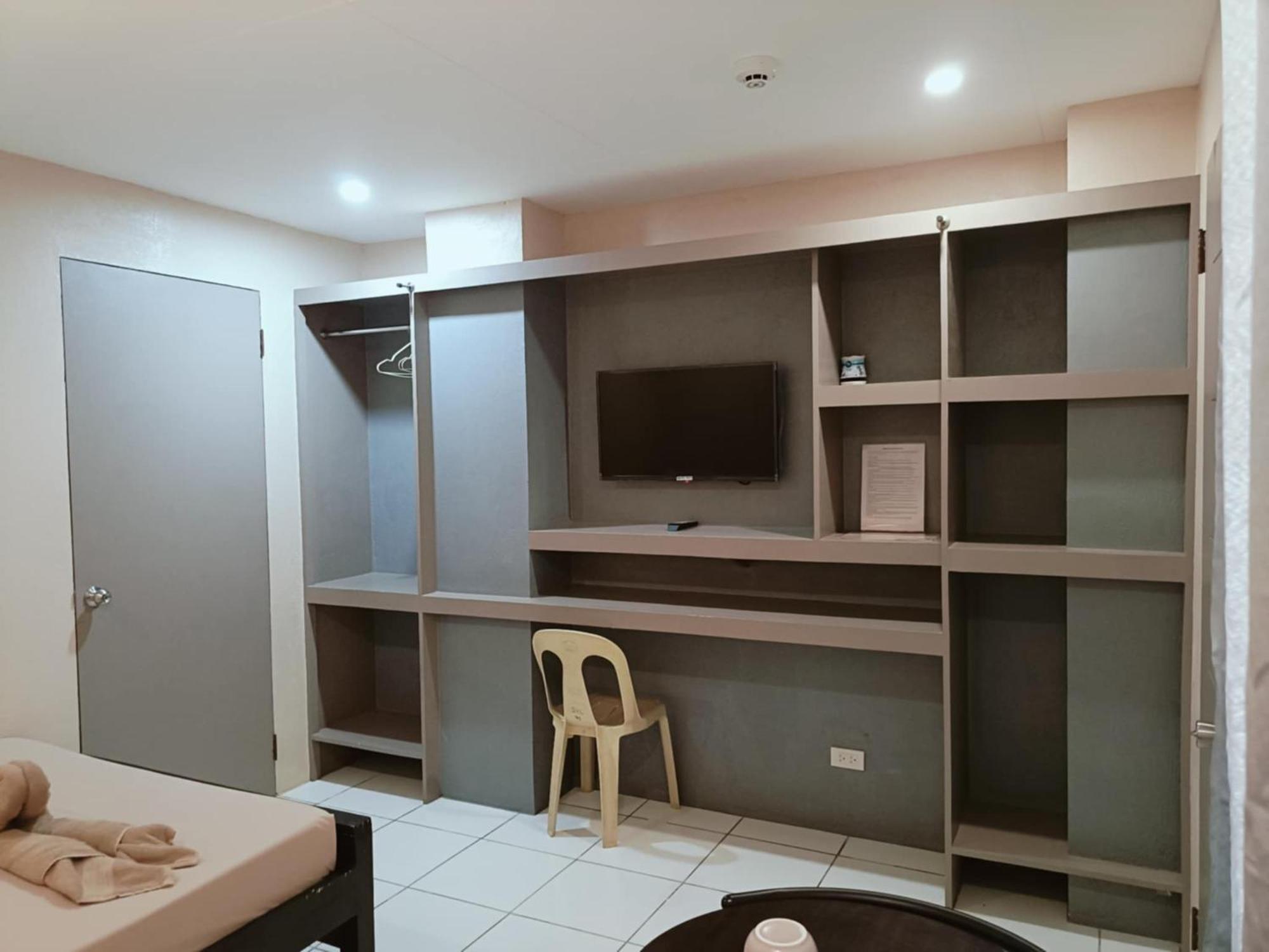Claytown Pension House Dumaguete City Ngoại thất bức ảnh