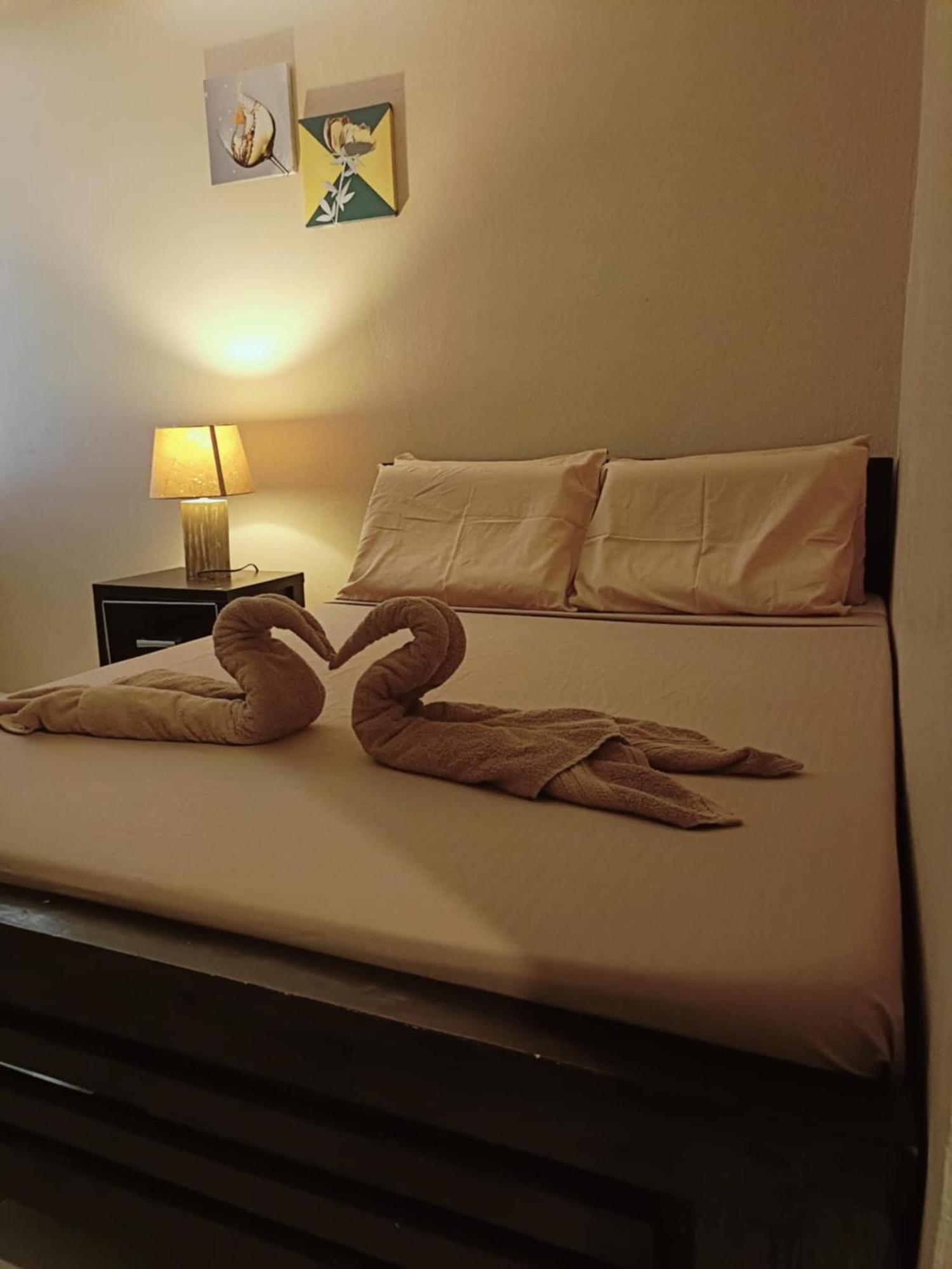 Claytown Pension House Dumaguete City Ngoại thất bức ảnh