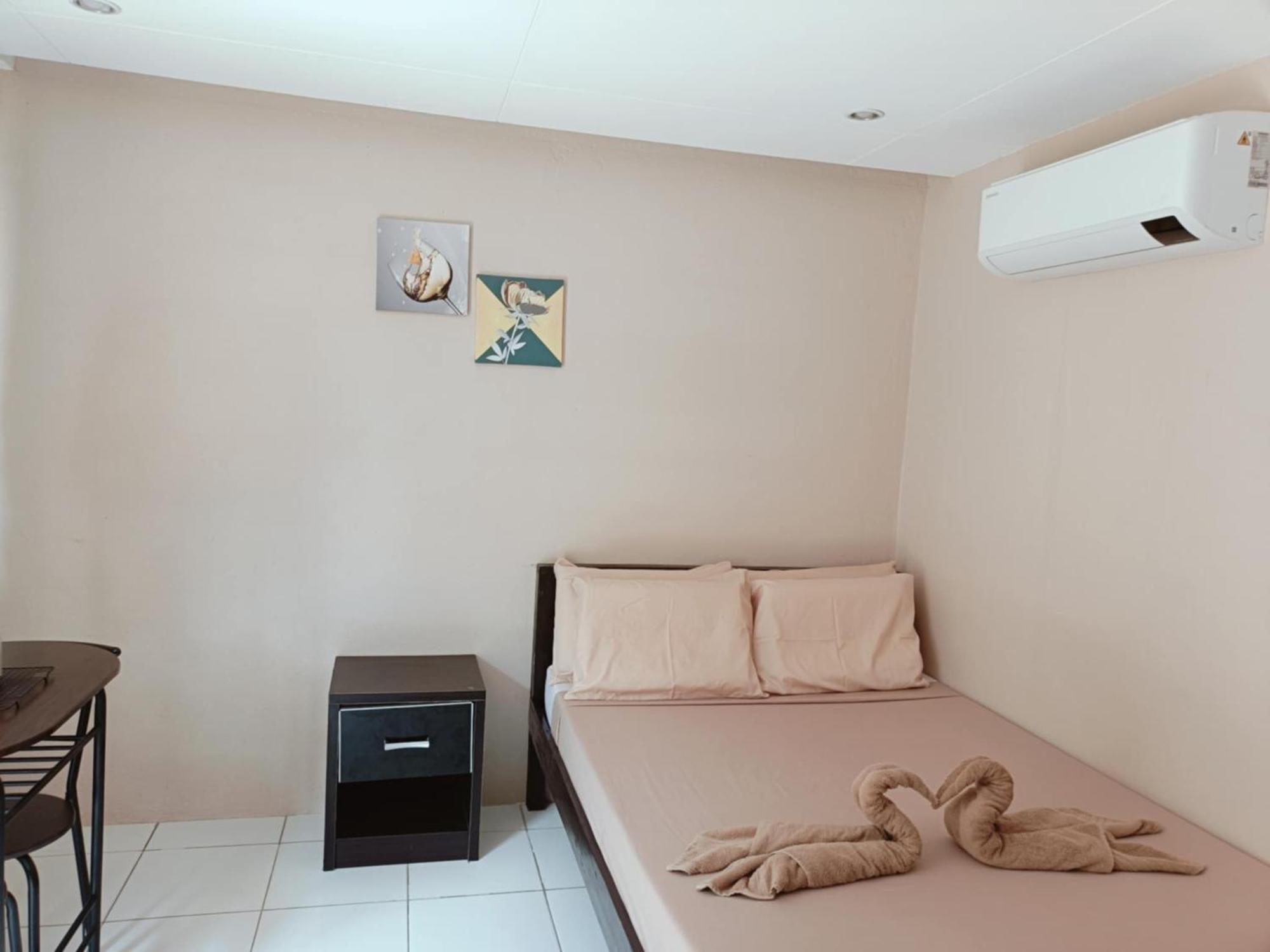 Claytown Pension House Dumaguete City Ngoại thất bức ảnh