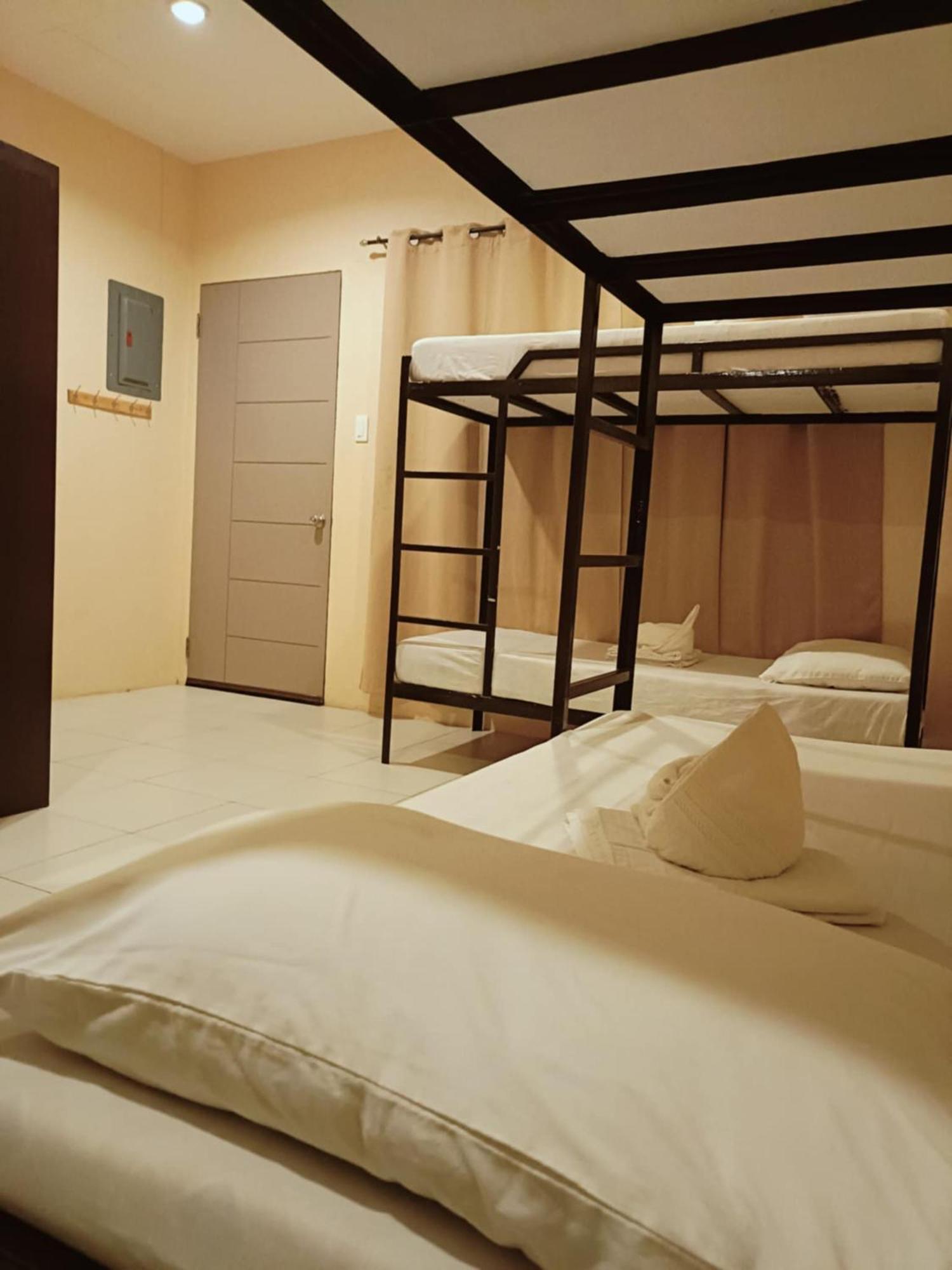 Claytown Pension House Dumaguete City Ngoại thất bức ảnh