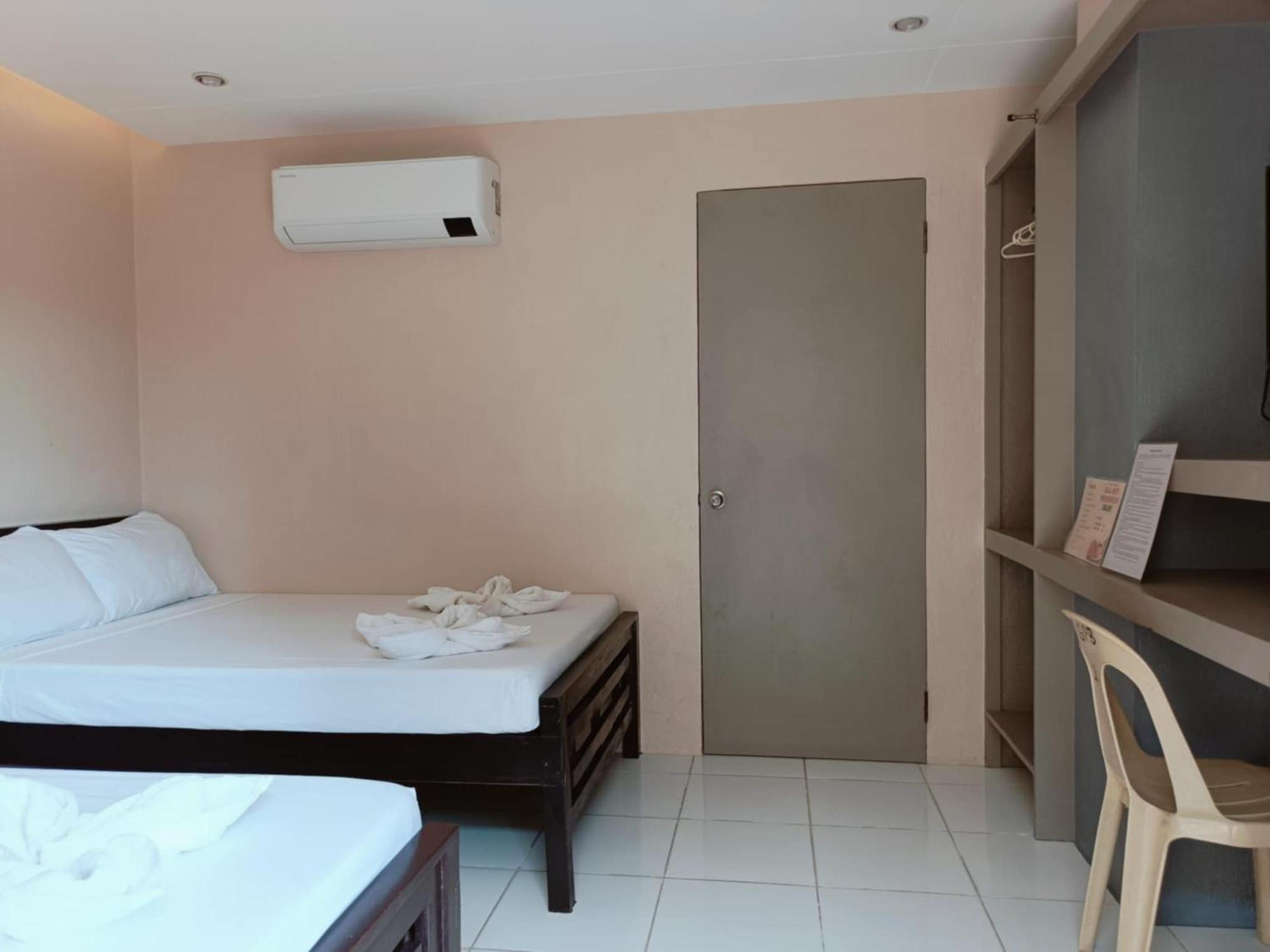 Claytown Pension House Dumaguete City Ngoại thất bức ảnh